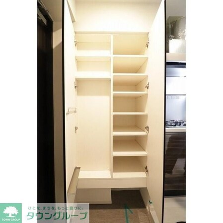 BluRock東神奈川の物件内観写真